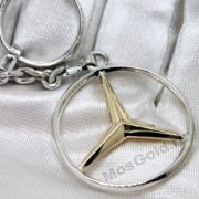 Автомобильный брелок с эмблемой Mercedes-benz — фото 2